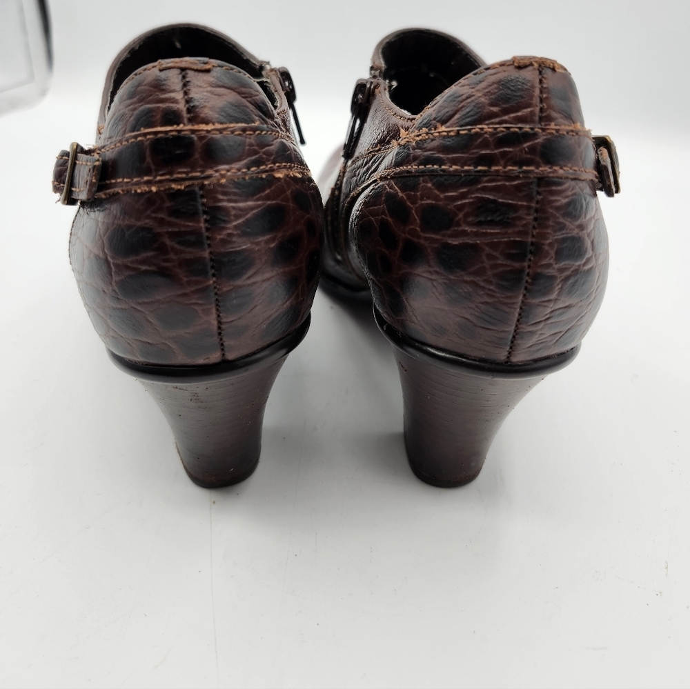 Clark Brown Leather Ankle Boots Bendable Sz 8M - Picture 5 of 10